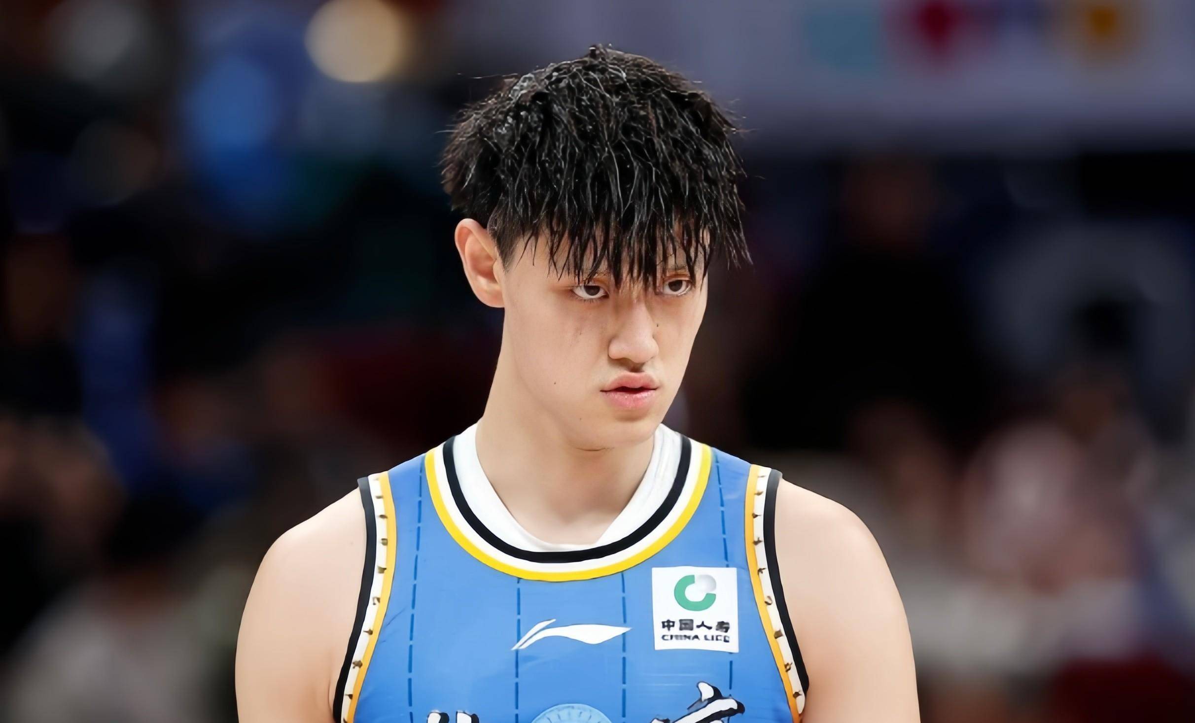 窗口期CBA季后赛传出新动向，广东宏远回应争议，高层表态：细节曝光，心理建设被强调(广东宏远最新消息今天新闻)