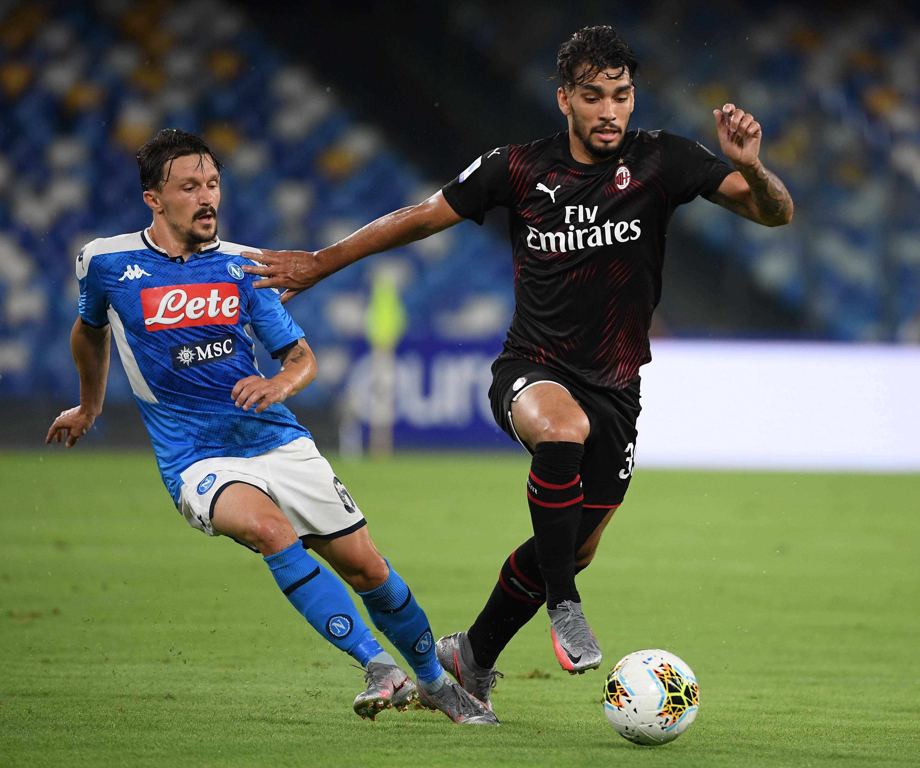 包含布鲁克林篮网今晨门线救险；志在葡超名次提升；球迷炸锅；赛程密集仍需轮换的词条