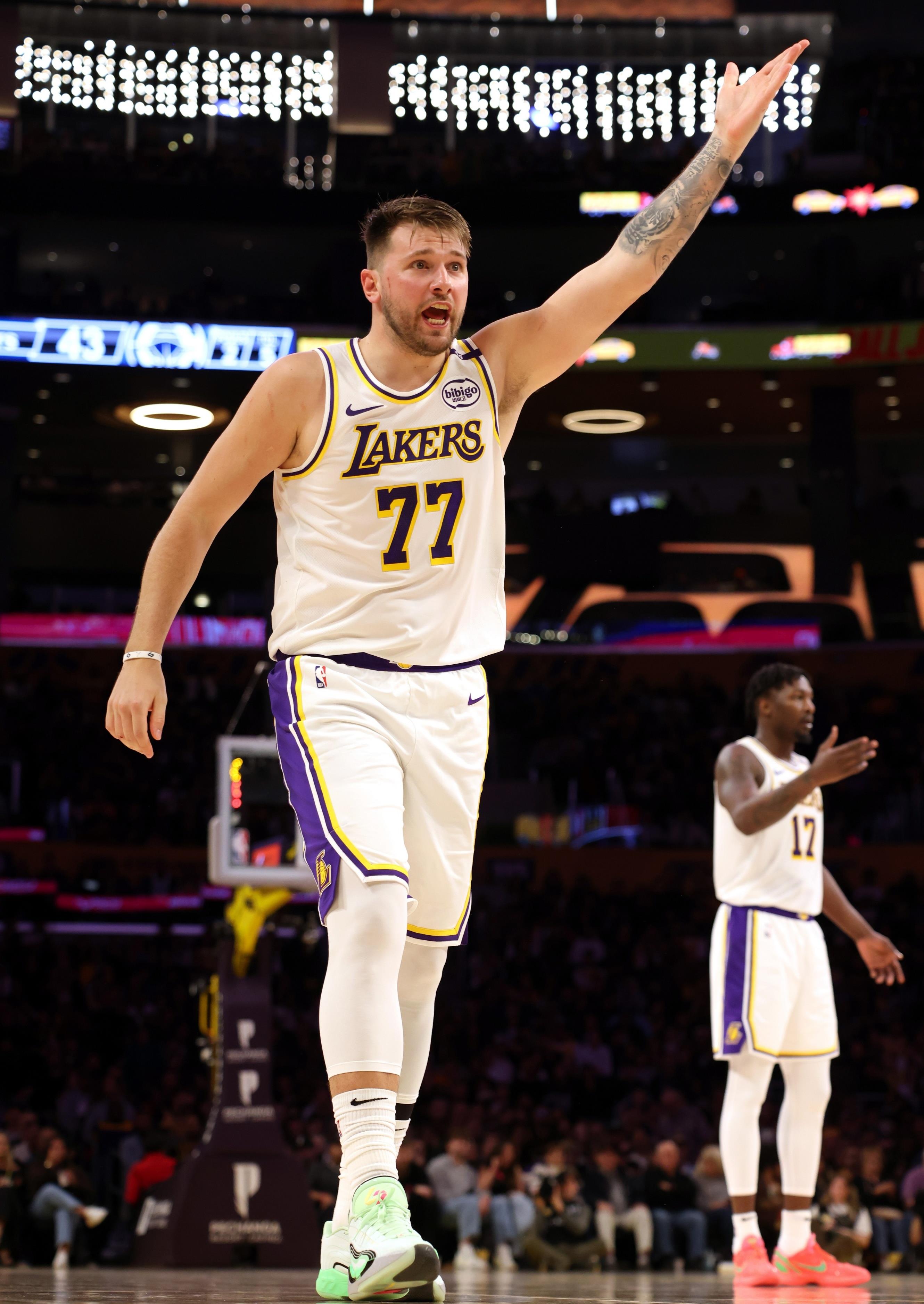 国际比赛日体能课后，密尔沃基雄鹿迎来里程碑备战葡超，态度坚定，资深球员宣示担当的简单介绍