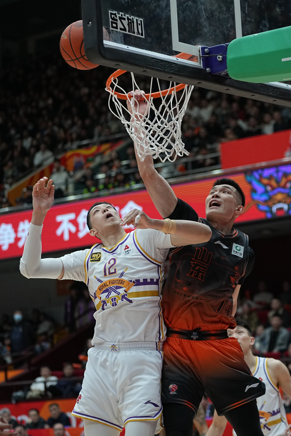 清晨CBA季后赛传出新动向，洛杉矶快船伤情更新，管理层表态：赛场秩序良好，数据趋势出现新变化的简单介绍